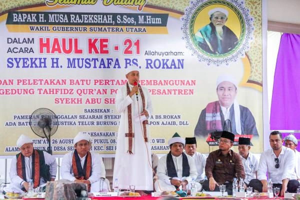 Musa Rajekshah Kagumi Perjuangan Syekh H Mustafa BS Rokan